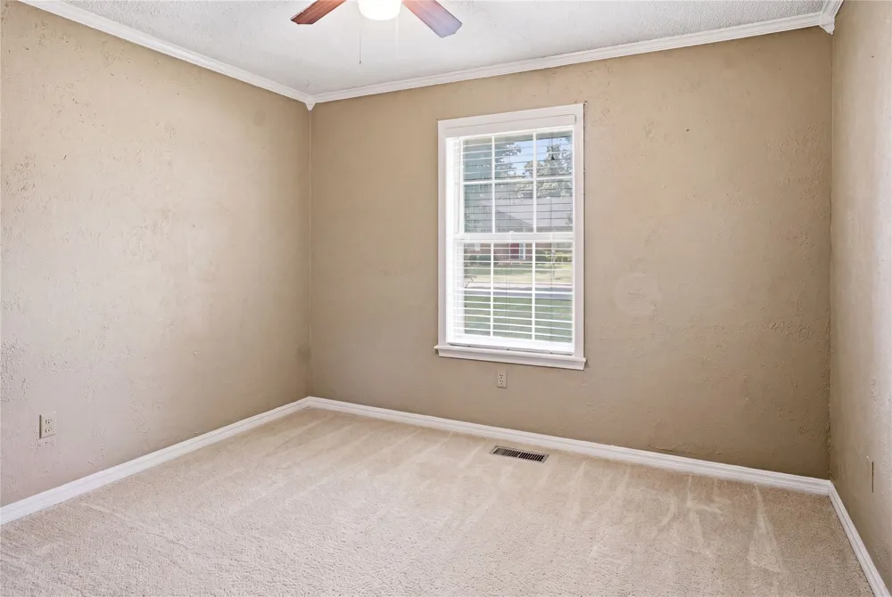 8217 Meadow Drive Fort Smith, AR 72908