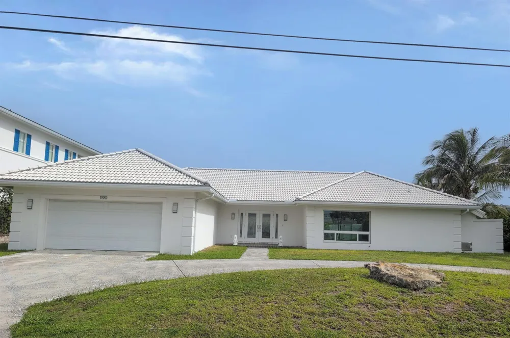 1190 Bimini Lane Riviera Beach, FL 33404