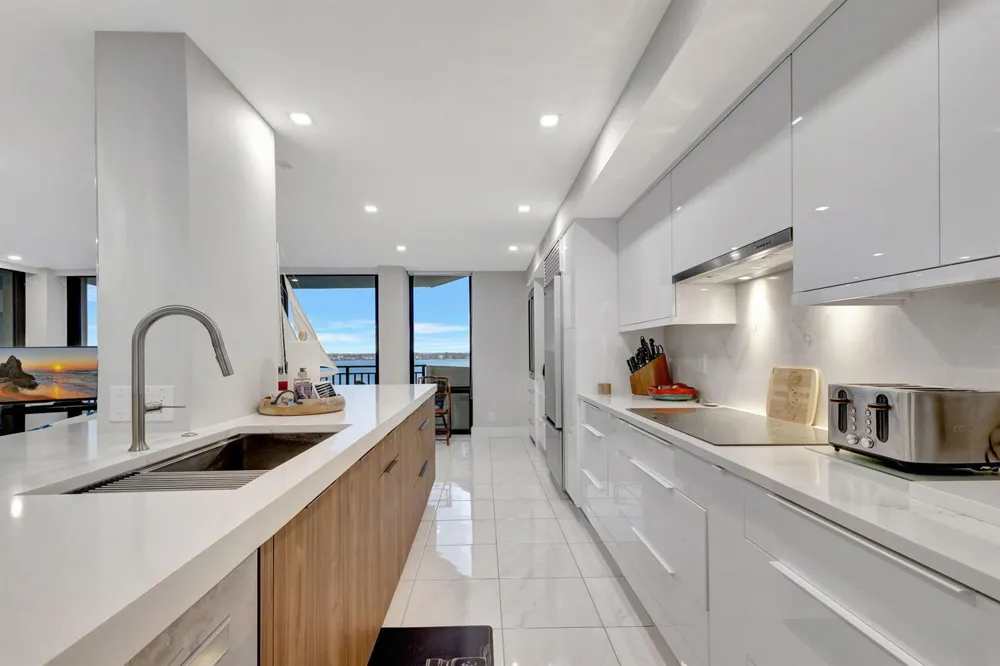 5460 Ocean Drive #7-C Singer Island, FL 33404