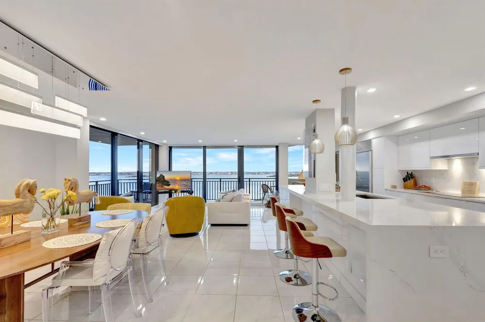 5460 Ocean Drive #7-C Singer Island, FL 33404