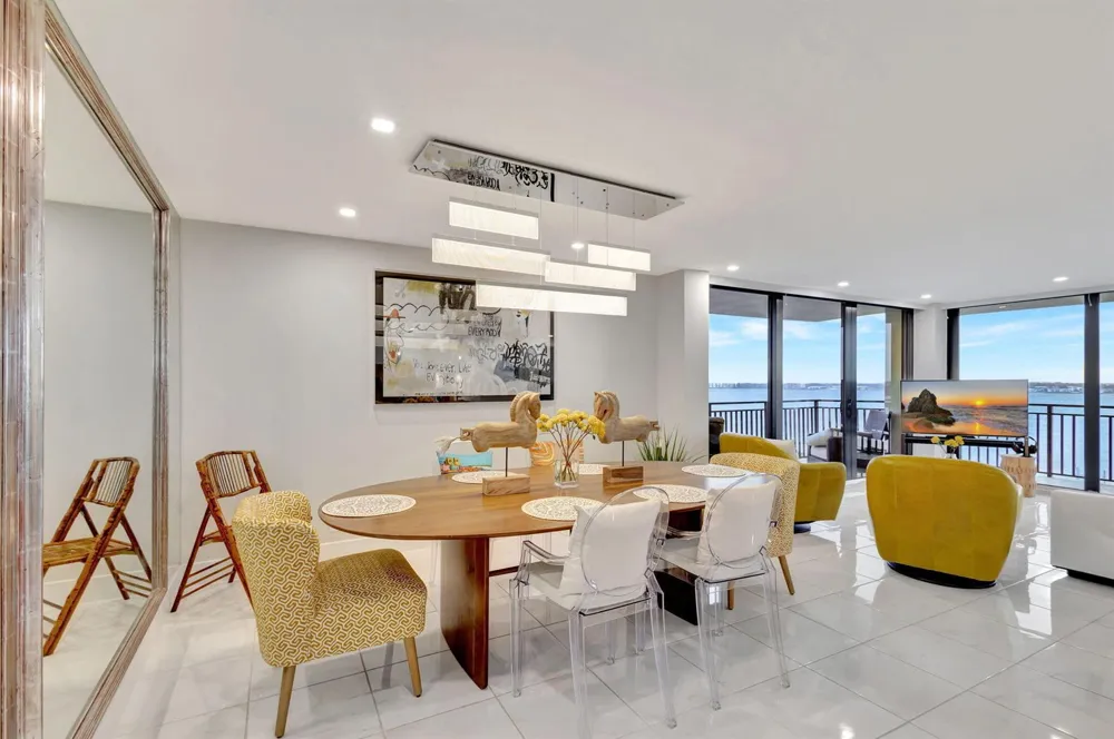 5460 Ocean Drive #7-C Singer Island, FL 33404