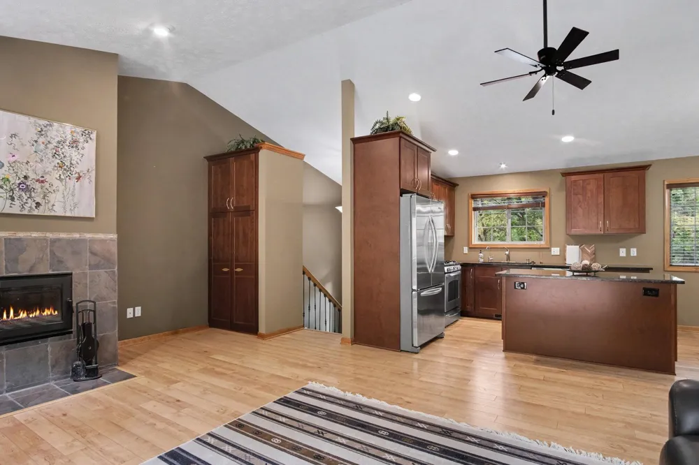 10725 Freeport Avenue Freeport, MI 49325