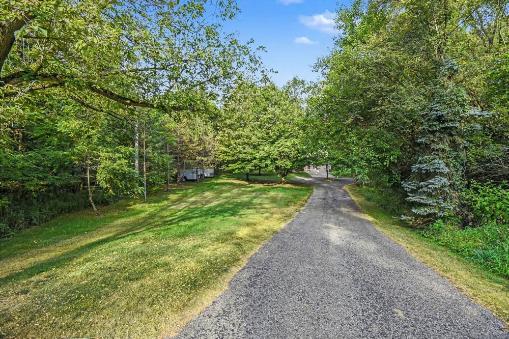 10725 Freeport Avenue Freeport, MI 49325