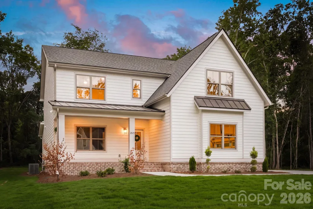2315 Chateau Court Matthews, NC 28105