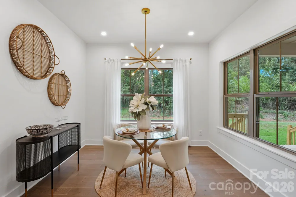 2315 Chateau Court Matthews, NC 28105