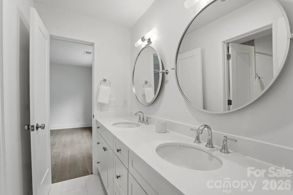2315 Chateau Court Matthews, NC 28105