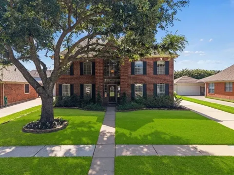11323 Chestnut Woods Trail