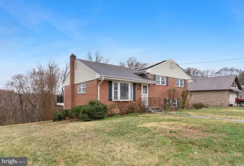 1029 BROADVIEW ROAD