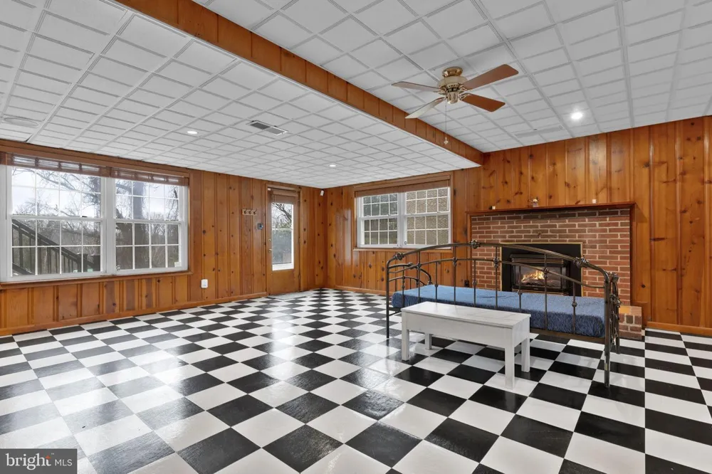 1029 BROADVIEW ROAD Fort Washington, MD 20744