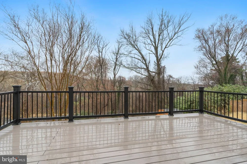 1029 BROADVIEW ROAD Fort Washington, MD 20744