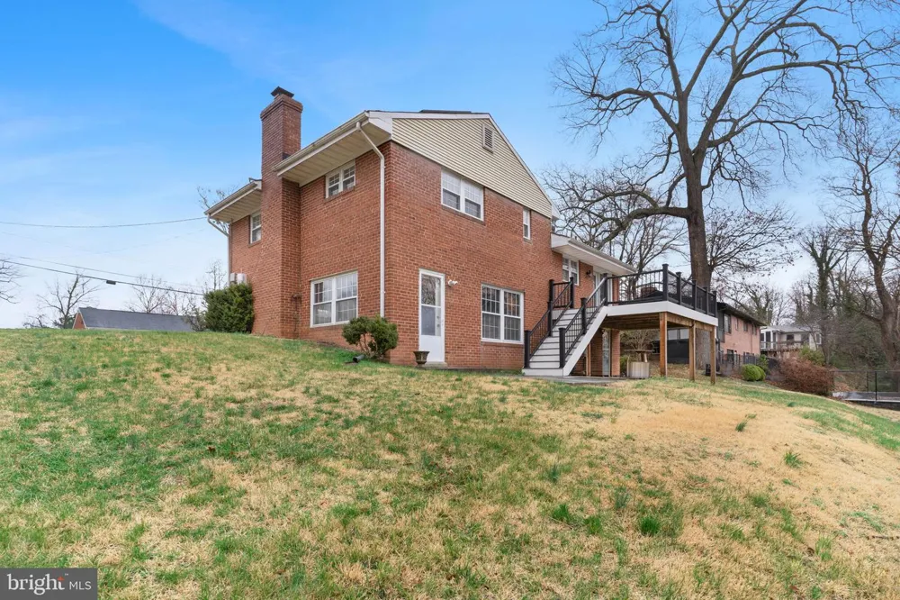 1029 BROADVIEW ROAD Fort Washington, MD 20744