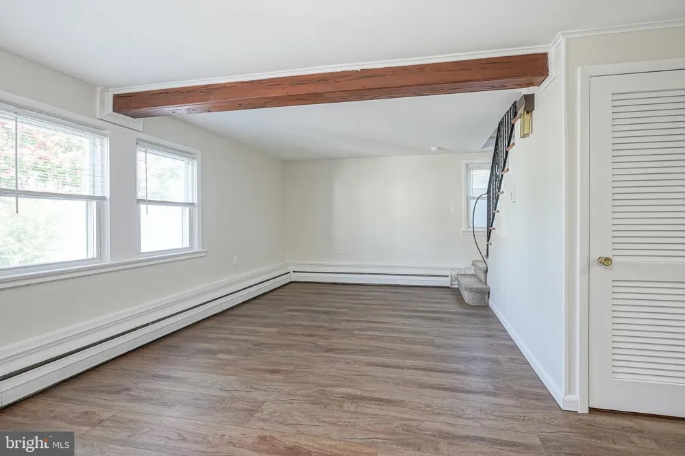 136 READ AVENUE #B Runnemede, NJ 08078