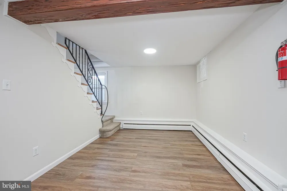 136 READ AVENUE #B Runnemede, NJ 08078