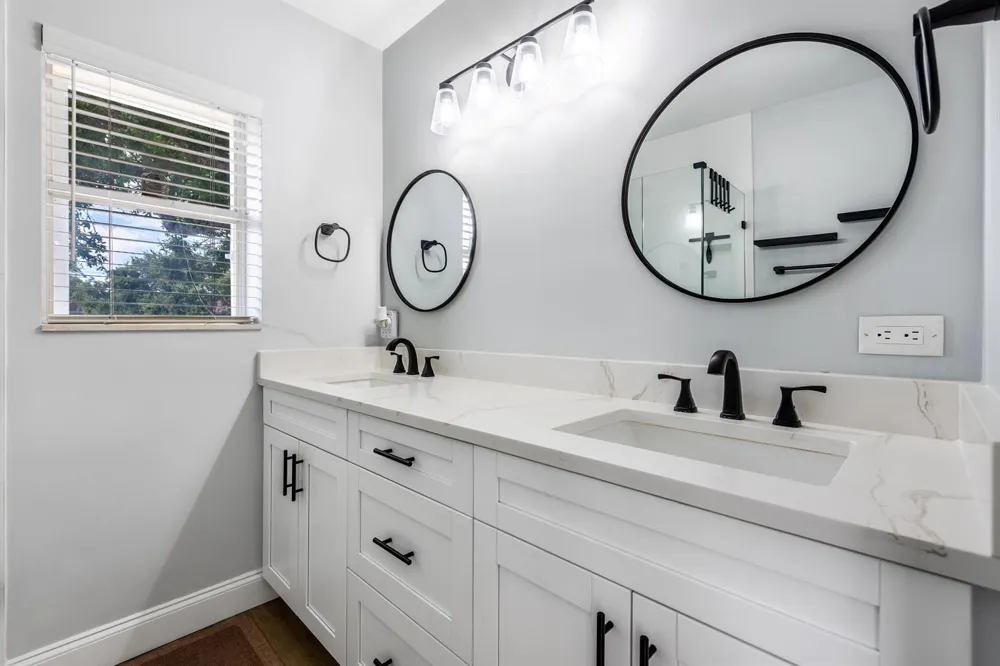 8135 Bridgewater Court #35C Lake Clarke Shores, FL 33406