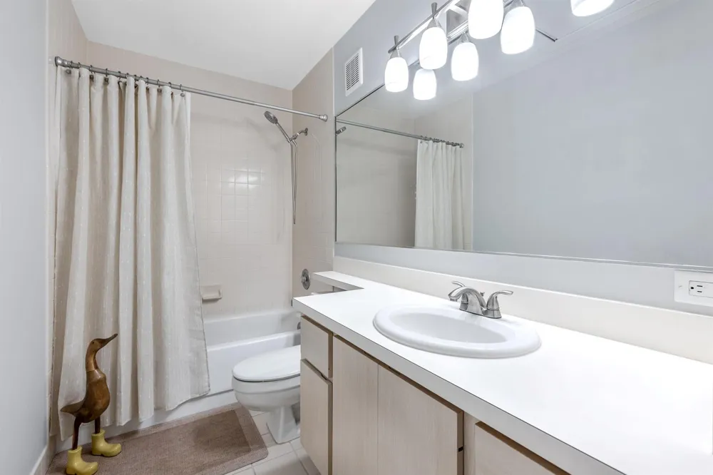 8135 Bridgewater Court #35C Lake Clarke Shores, FL 33406