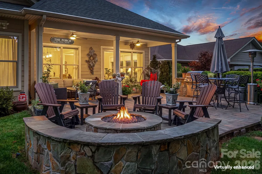 7142 Hanging Rock Court Denver, NC 28037