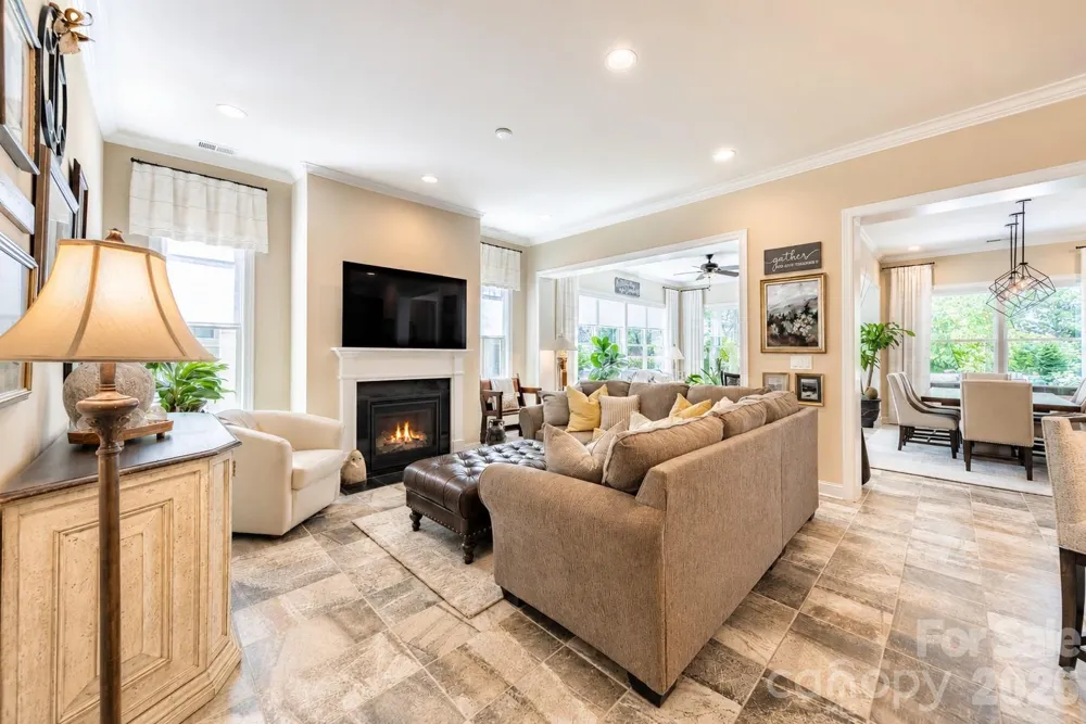 7142 Hanging Rock Court Denver, NC 28037