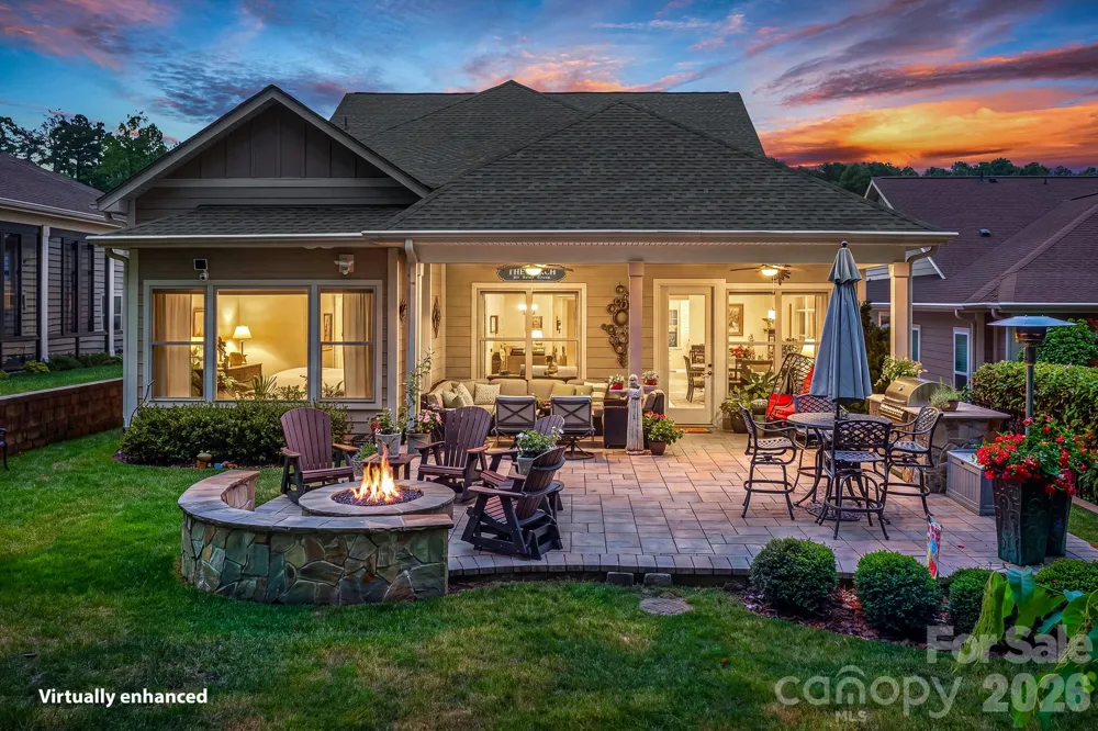 7142 Hanging Rock Court Denver, NC 28037
