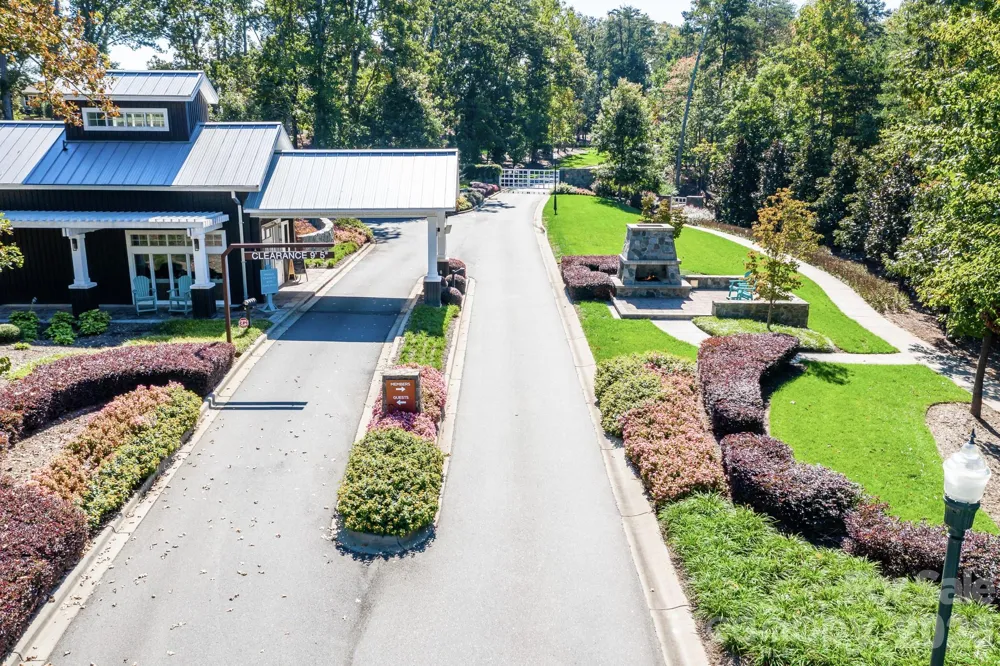 7142 Hanging Rock Court Denver, NC 28037