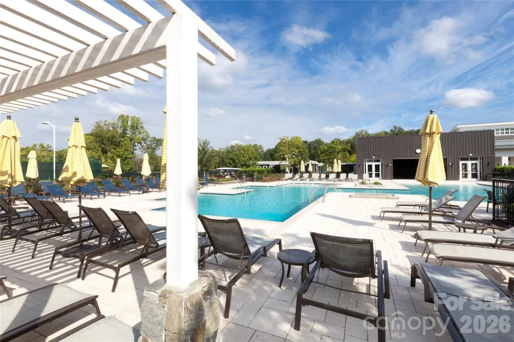 7142 Hanging Rock Court Denver, NC 28037