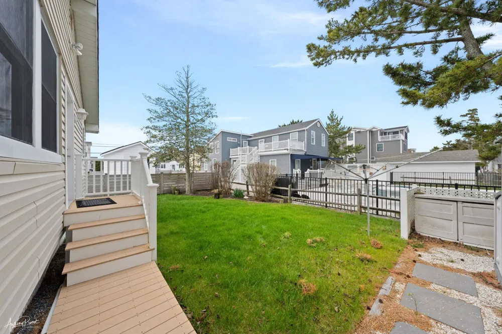2968 First Avenue Avalon, NJ 08202