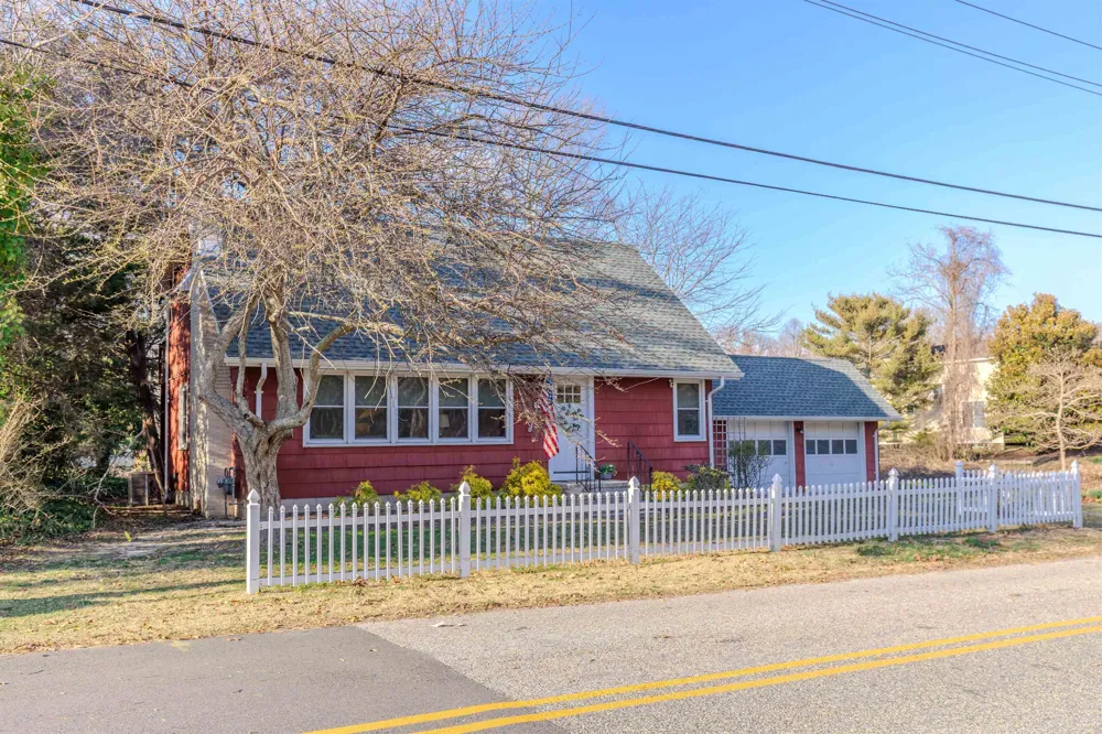 601 Seagrove Avenue Cape May Point, NJ 08212