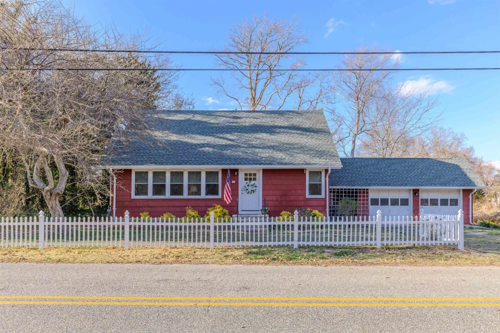 601 Seagrove Avenue Cape May Point, NJ 08212