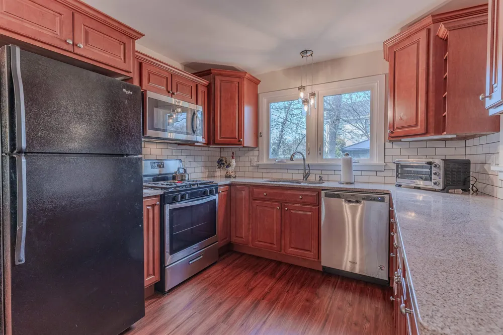 601 Seagrove Avenue Cape May Point, NJ 08212