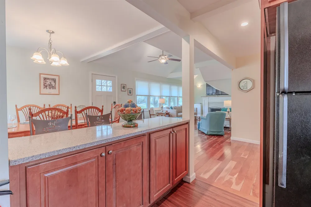 601 Seagrove Avenue Cape May Point, NJ 08212