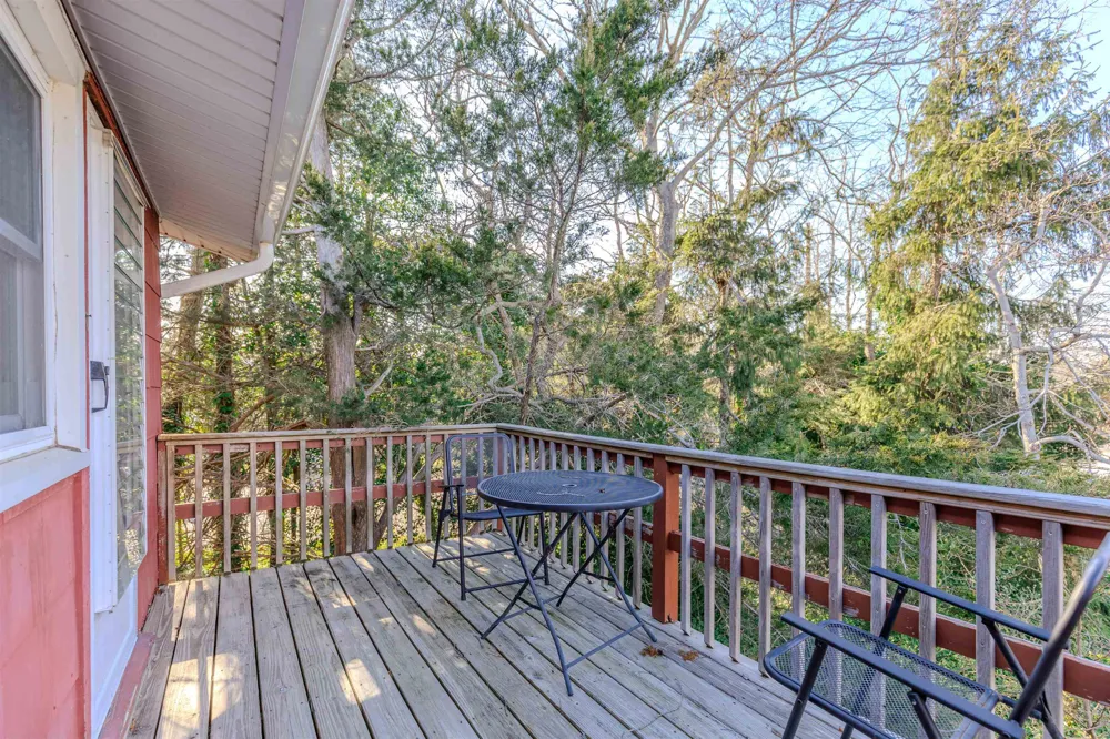 601 Seagrove Avenue Cape May Point, NJ 08212