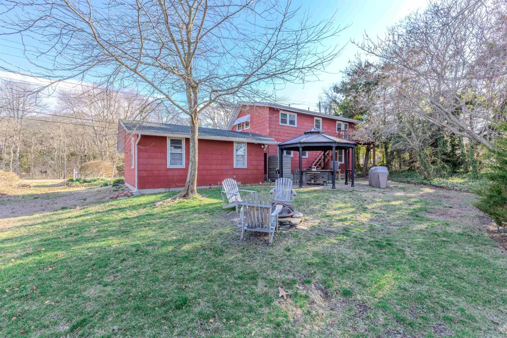 601 Seagrove Avenue Cape May Point, NJ 08212