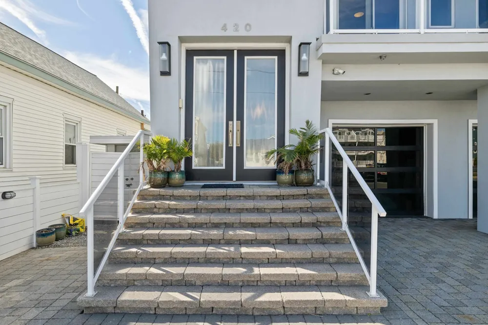 420 W 17th Avenue North Wildwood, NJ 08026