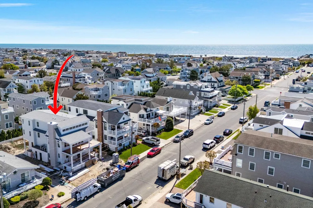 179 32nd Street Avalon, NJ 08202