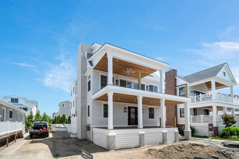 179 32nd Street Avalon, NJ 08202