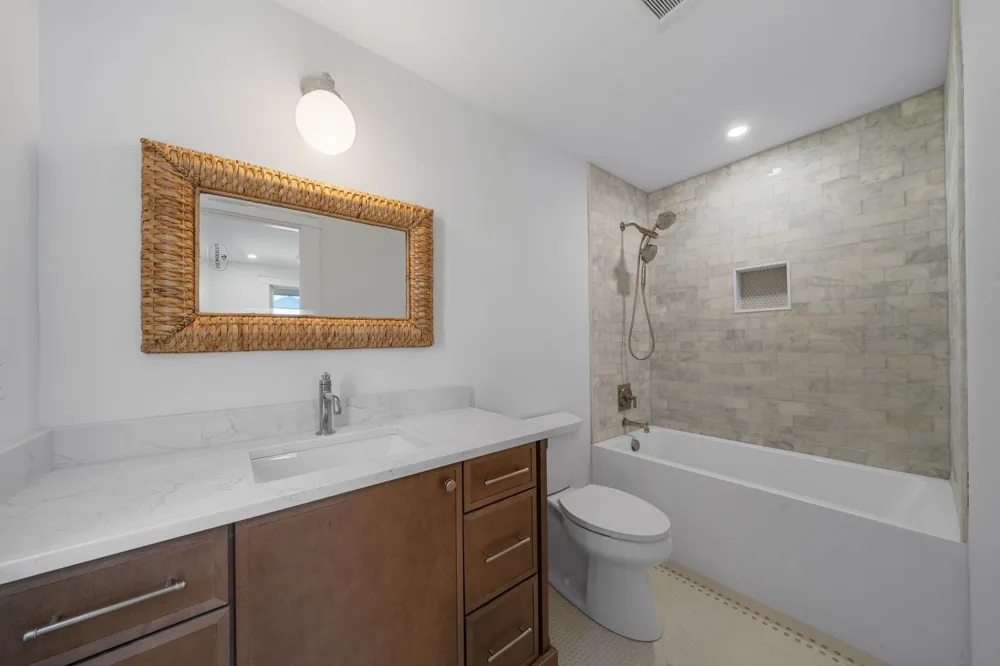 179 32nd Street Avalon, NJ 08202