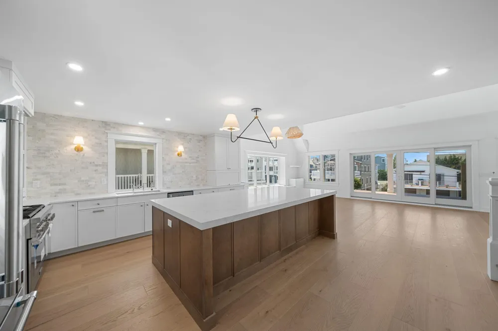 179 32nd Street Avalon, NJ 08202