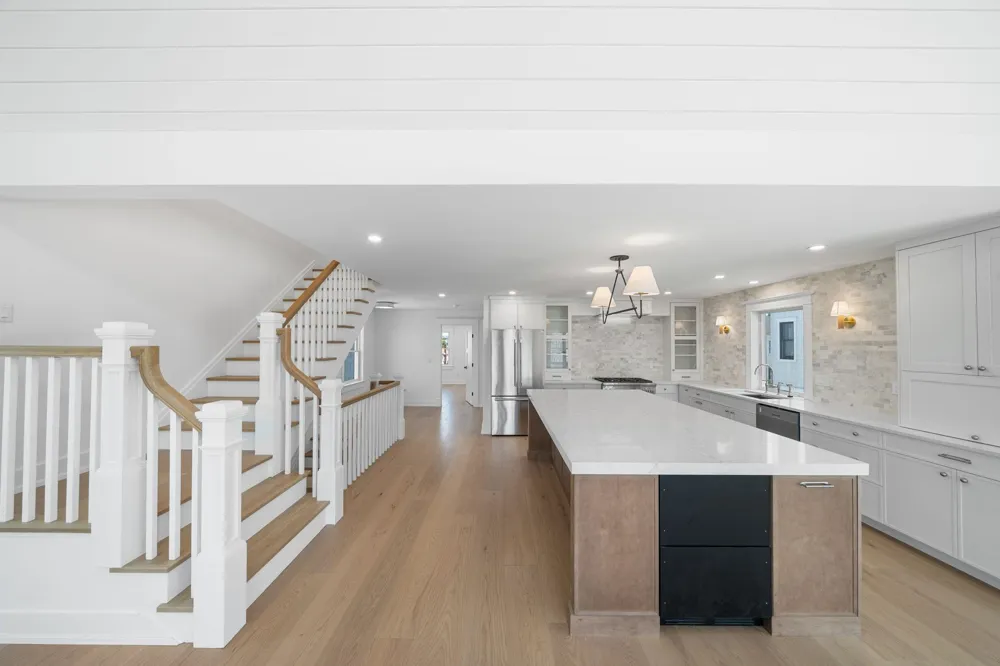 179 32nd Street Avalon, NJ 08202
