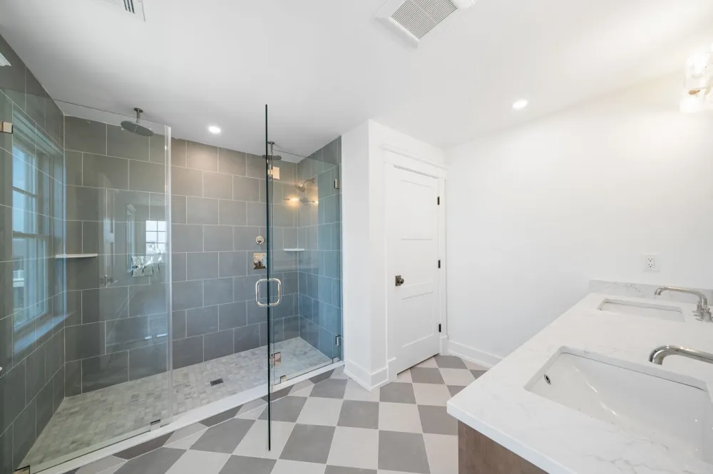 179 32nd Street Avalon, NJ 08202