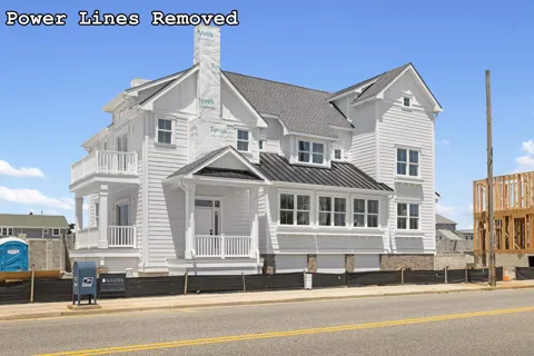 101 W 22nd Avenue