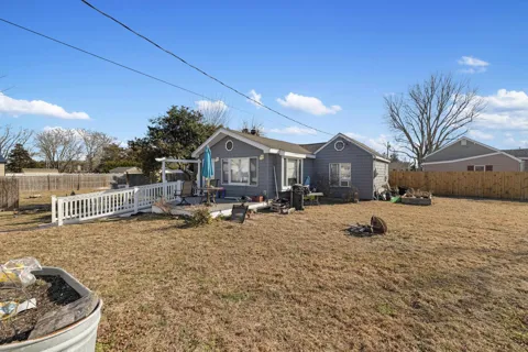 537 Seashore Road