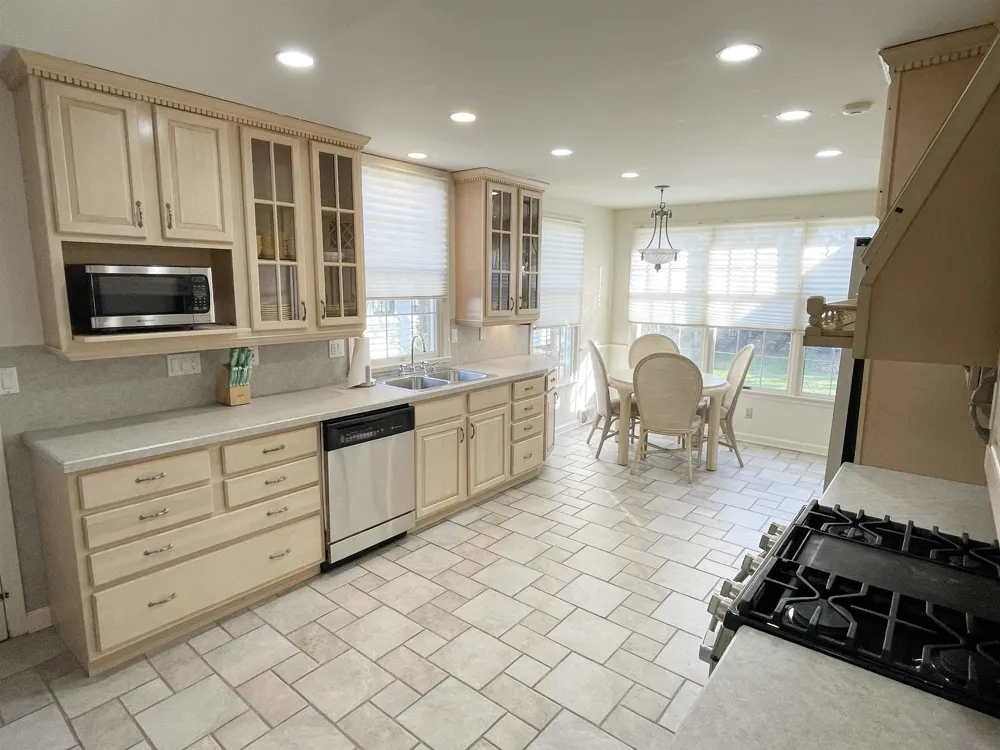 198 40th Street Avalon, NJ 08202