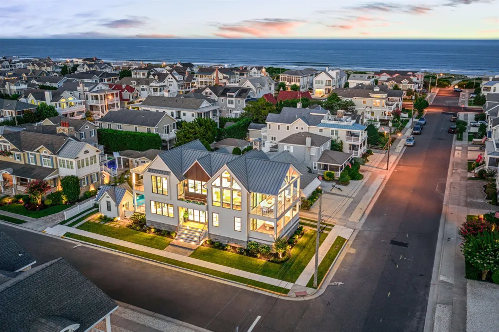 144 89th Street Stone Harbor, NJ 08247