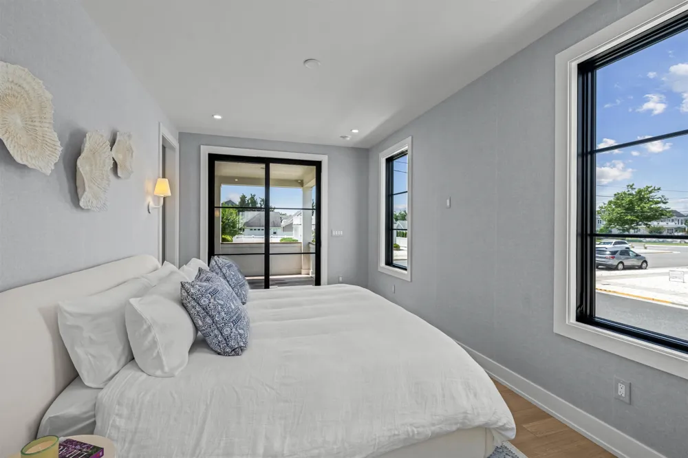 144 89th Street Stone Harbor, NJ 08247