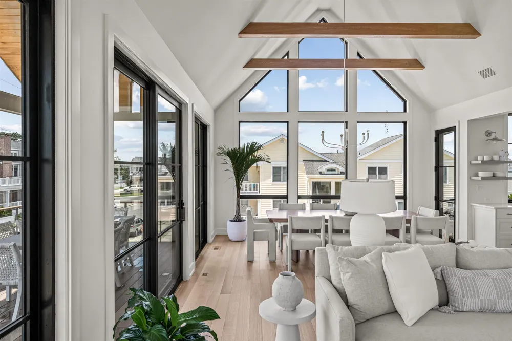 144 89th Street Stone Harbor, NJ 08247
