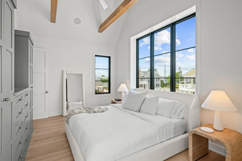 144 89th Street Stone Harbor, NJ 08247