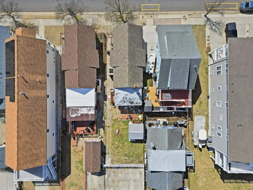 313 W Juniper Avenue Wildwood, NJ 08260