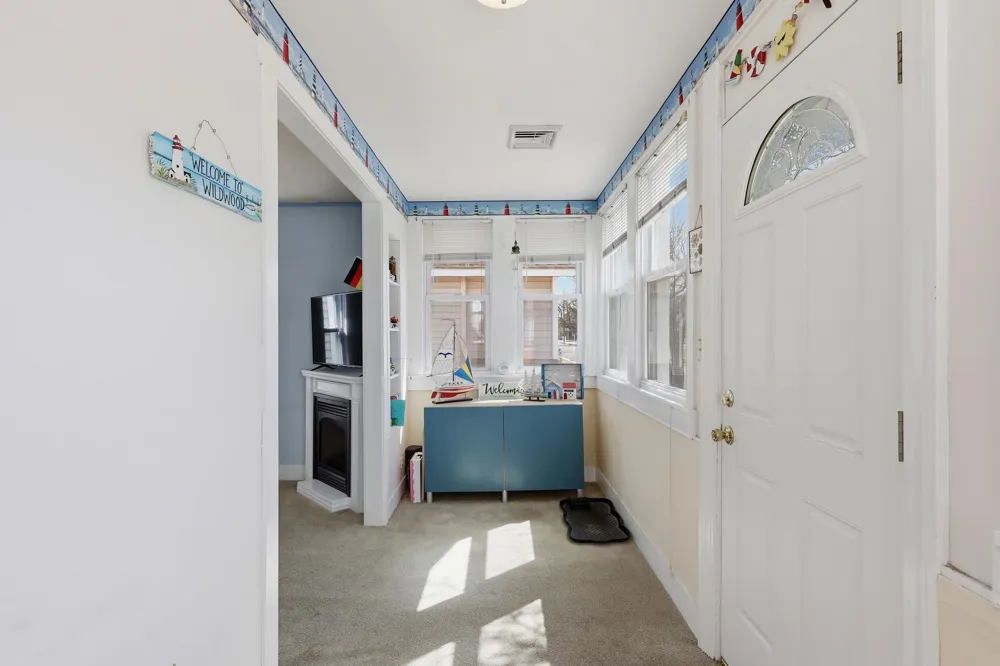 313 W Juniper Avenue Wildwood, NJ 08260