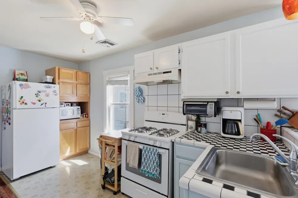 313 W Juniper Avenue Wildwood, NJ 08260