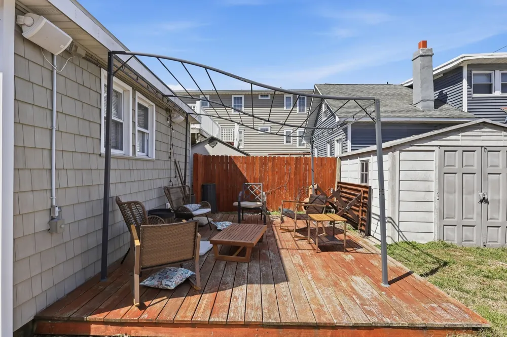 313 W Juniper Avenue Wildwood, NJ 08260