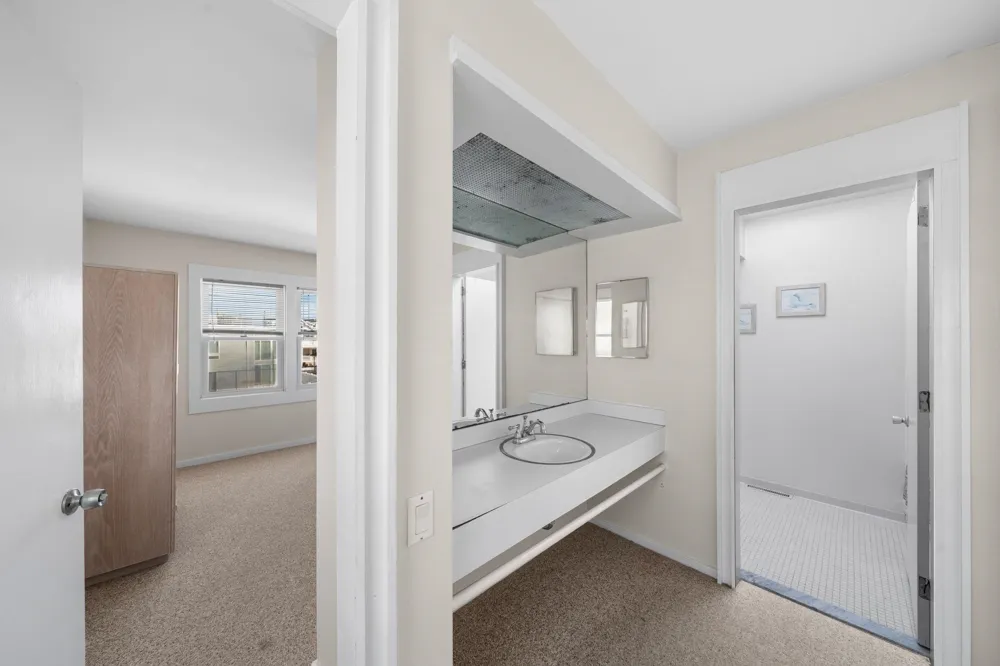 45 W 19th Street Avalon, NJ 08202